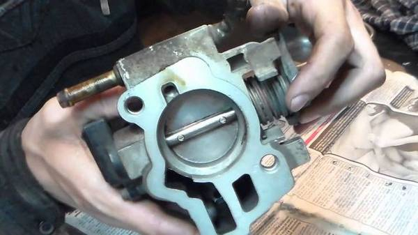 Почему троит двигатель ВАЗ 2110 8 клапанов: причины и методы устранения Почему троит двигатель ВАЗ 2110 8 клапанов: причины и методы устранения