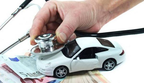 Почему возникает стук в двигателе на холодную?