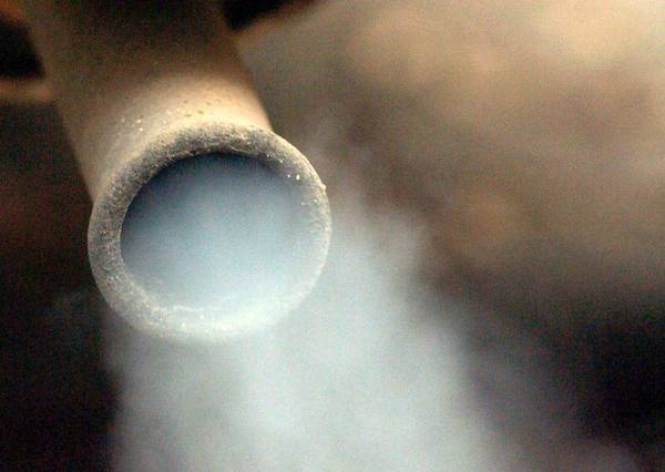 Причины дыма из выхлопной трубы