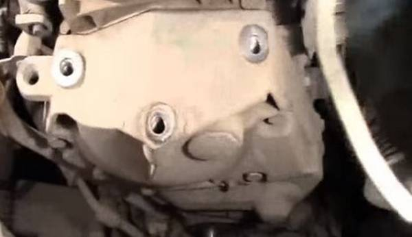 Ремень ГРМ Рено Логан: цена, замена своими руками 16, 14, 8 клапанов Ремень ГРМ Рено Логан: цена, замена своими руками 16, 14, 8 клапанов