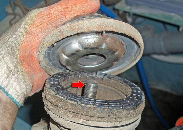 Ремонт амортизаторов своими руками: скрипит, стучит, потёк?