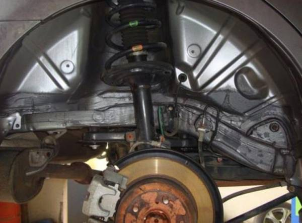 Шумоизоляция арок колёс своими руками Шумоизоляция арок колёс своими руками