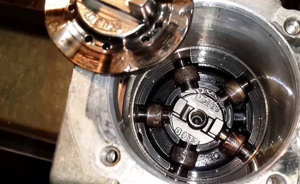 Топливные насосы высокого давления на дизельном двигателе Виды насосов, принцип действия Топливные насосы высокого давления на дизельном двигателе Виды насосов, принцип действия