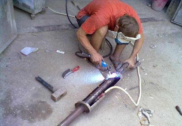 Установить прямоток на машину можно легко и самостоятельно Установить прямоток на машину можно легко и самостоятельно