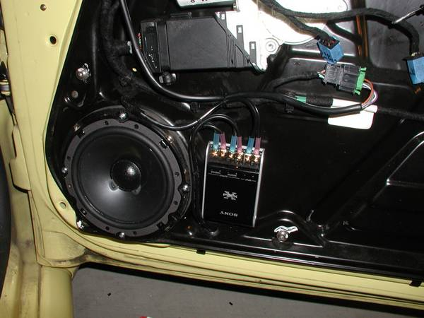 Установка автомобильных колонок своими руками Установка автомобильных колонок своими руками