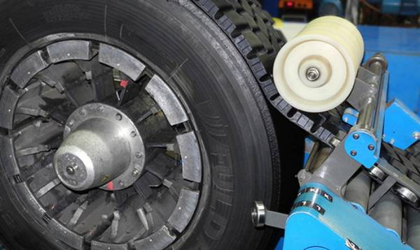 Восстановление грузовых шин экономия или повышенная опасность? Восстановление грузовых шин экономия или повышенная опасность?