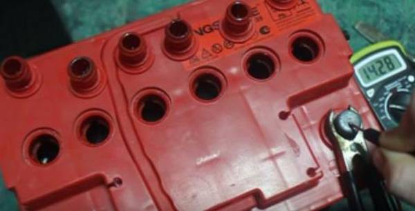 Характерные особенности гибридных аккумуляторов Характерные особенности гибридных аккумуляторов