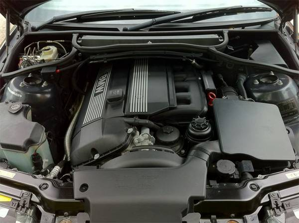 Как и чем правильно мыть двигатель автомобиля в домашних условиях? Чистый движок радует глаз