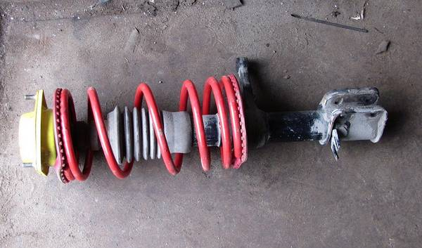 Как опустить подвеску своими руками? Как опустить подвеску своими руками?