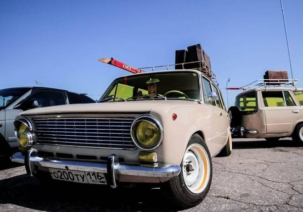 Как открыть капот, если сел аккумулятор? Если внезапно это случилось