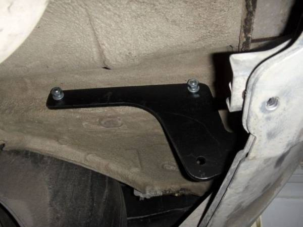 Как подобрать и установить фаркоп на Рено Дастер