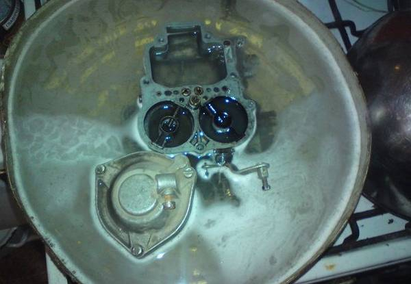 Как прочистить карбюратор своими силами