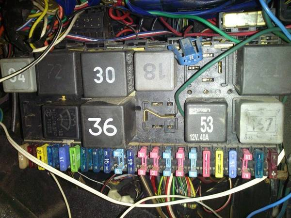 Как проверить предохранитель в машине мультиметром? Все мы в душе электрики Как проверить предохранитель в машине мультиметром? Все мы в душе электрики