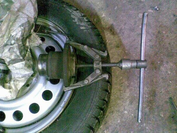 Как сделать универсальный съемник подшипников ступицы своими руками? Читай и мастери Как сделать универсальный съемник подшипников ступицы своими руками? Читай и мастери