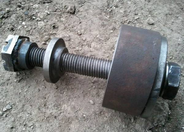 Как сделать универсальный съемник подшипников ступицы своими руками? Читай и мастери Как сделать универсальный съемник подшипников ступицы своими руками? Читай и мастери