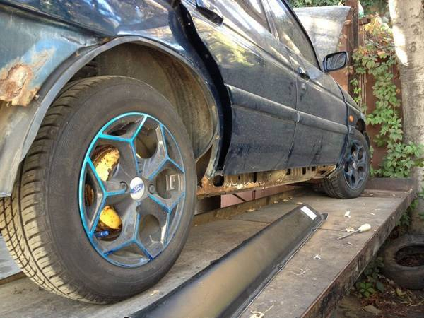 Как убрать и удалить ржавчину с кузова автомобиля? Простые и эффективные способы Как убрать и удалить ржавчину с кузова автомобиля? Простые и эффективные способы