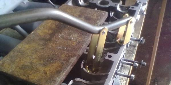 Как заменить клапаны ГБЦ Как заменить клапаны ГБЦ