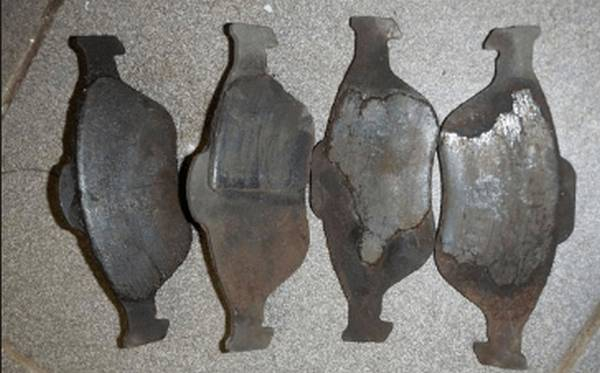 Когда менять и какие лучше ставить тормозные колодки Когда менять и какие лучше ставить тормозные колодки