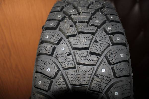 Когда нужно одевать и переходить на зимнюю резину? Обозреваем в деталях