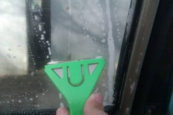 Лёгкие варианты снятия тонировки с авто