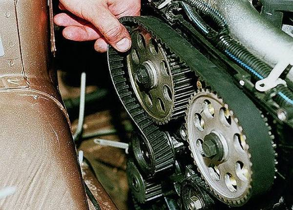 Не надо отчаиваться — ремень ГРМ легко заменить Не надо отчаиваться — ремень ГРМ легко заменить