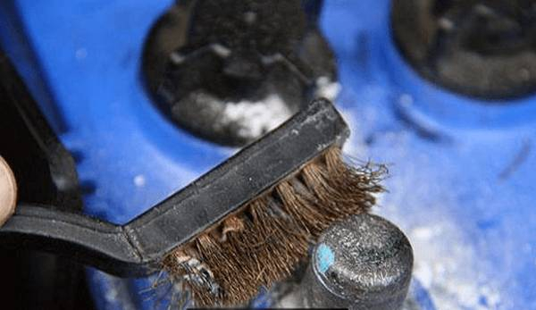 Неисправности лампы зарядки аккумулятора: причины и способы устранения неполадок