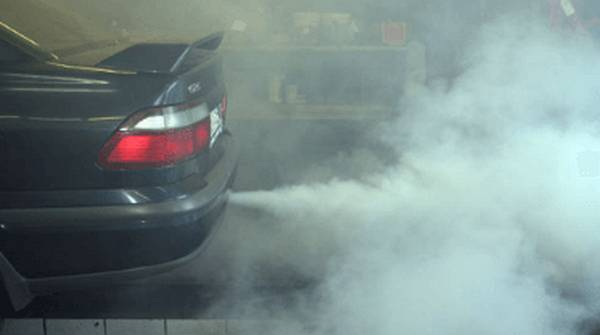 Неприятные запахи в автомобиле и методы борьбы с ними