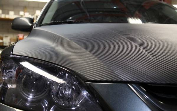 Оклеивание карбоновой плёнкой в домашних условиях Как полностью преобразить автомобиль за один день?