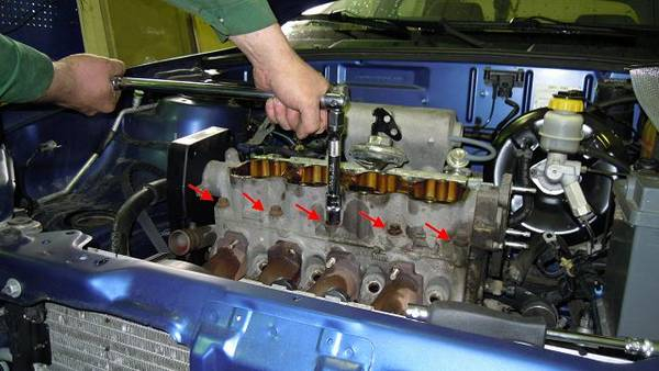 Основные причины чрезмерного расхода масла в двигателе Основные причины чрезмерного расхода масла в двигателе