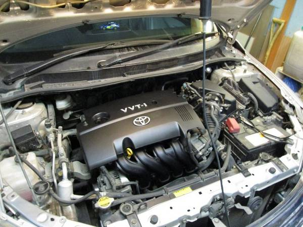 Почему машина сама газует на холостом ходу? Учимся делать диагностику Почему машина сама газует на холостом ходу? Учимся делать диагностику