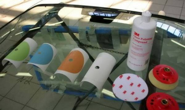 Полировка стекол автомобиля своими руками