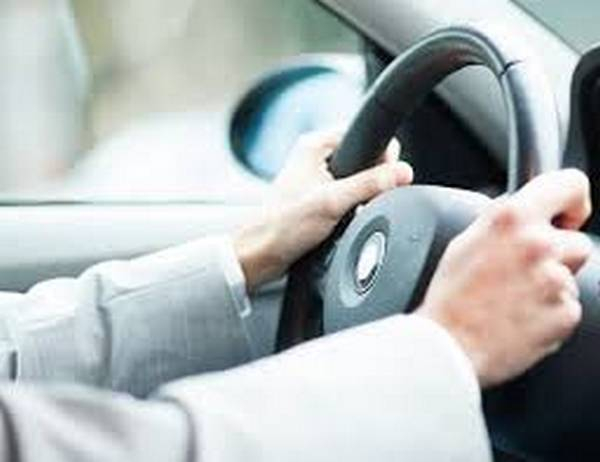Правила правильной посадки за рулем