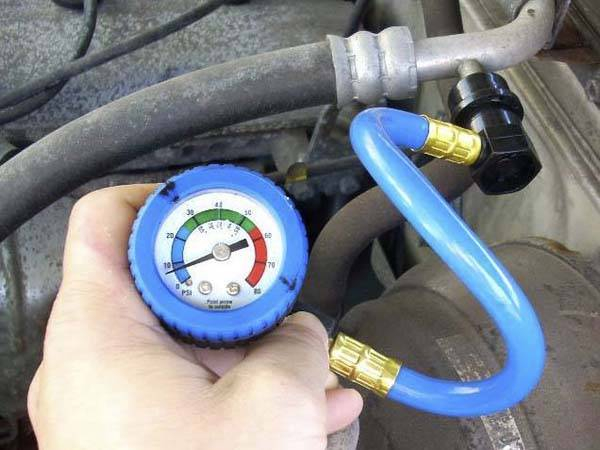 Принцип работы кондиционера в автомобиле или как происходит цикл охлаждения? Принцип работы кондиционера в автомобиле или как происходит цикл охлаждения?