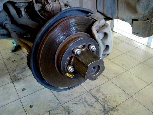 Проточка тормозных дисков без снятия своими руками Время учиться