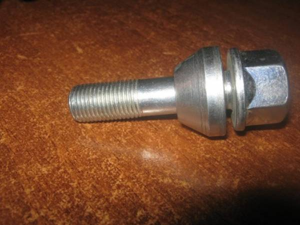 Регулировка развал-схождения: сложно ли произвести своими руками