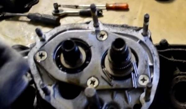 Ремонт коробок передач автомобилей ВАЗ