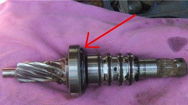 Сальник рулевой рейки замена своими руками Сальник рулевой рейки замена своими руками