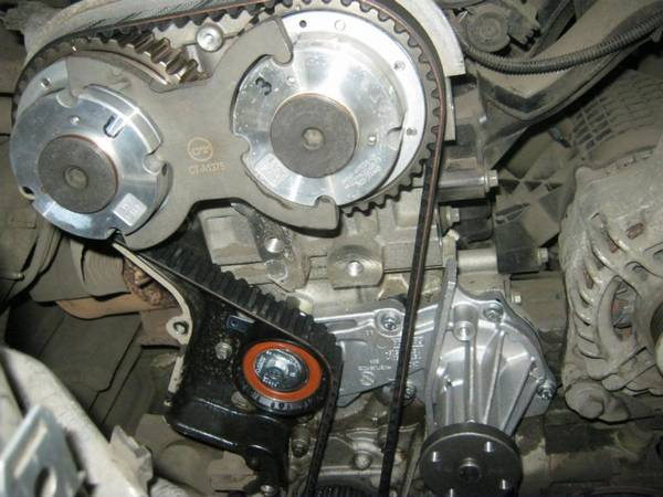 Самостоятельная замена помпы автомобиля Opel Astra Самостоятельная замена помпы автомобиля Opel Astra