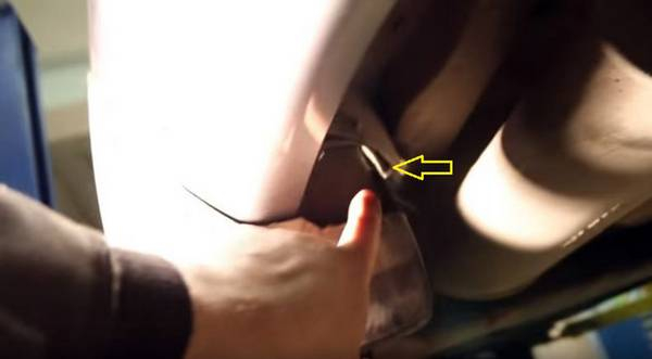 Снятие и замена бамперов на автомобилях Лада Калина своими руками Снятие и замена бамперов на автомобилях Лада Калина своими руками