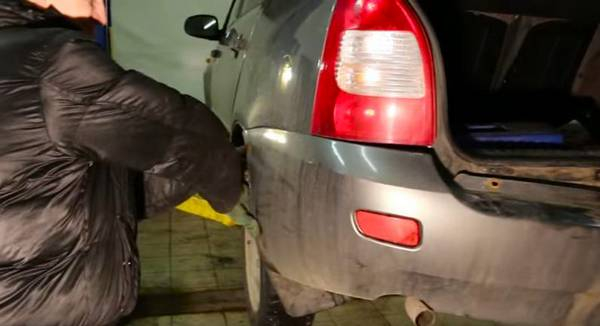 Снятие и замена бамперов на автомобилях Лада Калина своими руками Снятие и замена бамперов на автомобилях Лада Калина своими руками