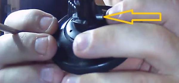 Способы восстановления работоспособности держателя видеорегистратора