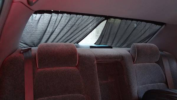 Всё про шторки на окна в автомобиле