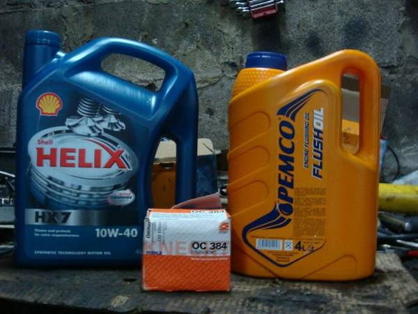 Замена масла в двигателе гарантия стабильности его работы Замена масла в двигателе гарантия стабильности его работы