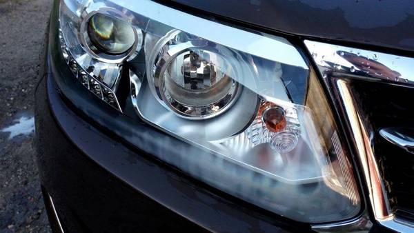 Запотевание фар как бороться с этим явлением Запотевание фар как бороться с этим явлением