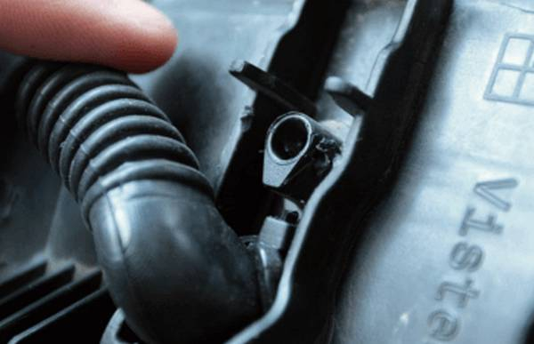 Запотевание фар как бороться с этим явлением Запотевание фар как бороться с этим явлением