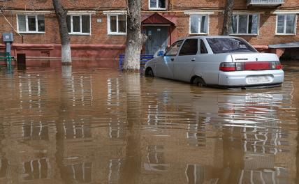 Бди! Из зон паводков по стране начали расползаться автомобили-«утопленники»