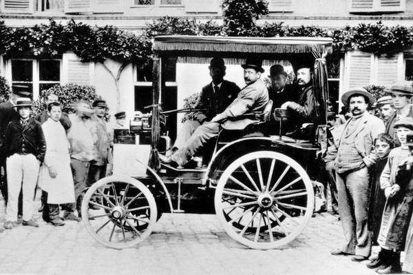 Первый двигатель внутреннего сгорания: с чего все началось Первый двигатель внутреннего сгорания: с чего все началось