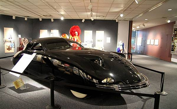 Топ-10 лучших автомобильных музеев в мире Топ-10 лучших автомобильных музеев в мире